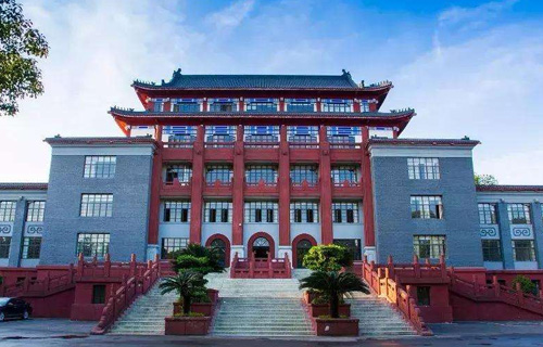 天津大学
